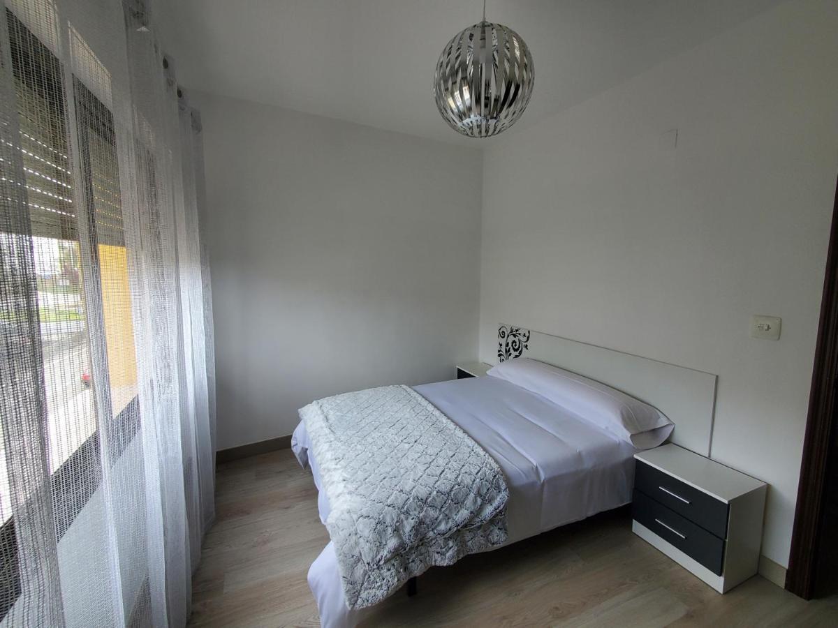 Ferienwohnung Piso Termal III Ourense Exterior foto
